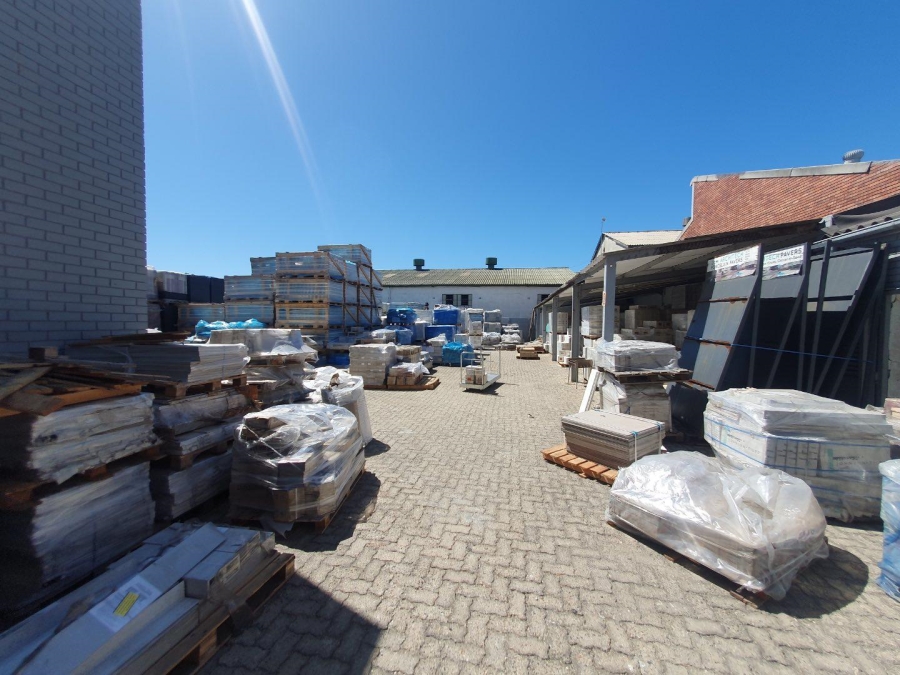 To Let commercial Property for Rent in Paarden Eiland Western Cape